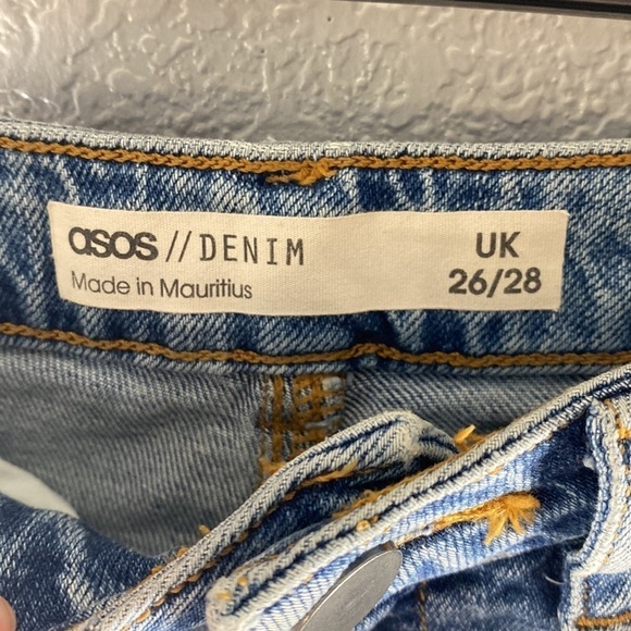 ASOS Farleigh High Waisted Slim Mom Jeans - Picture 10 of 16